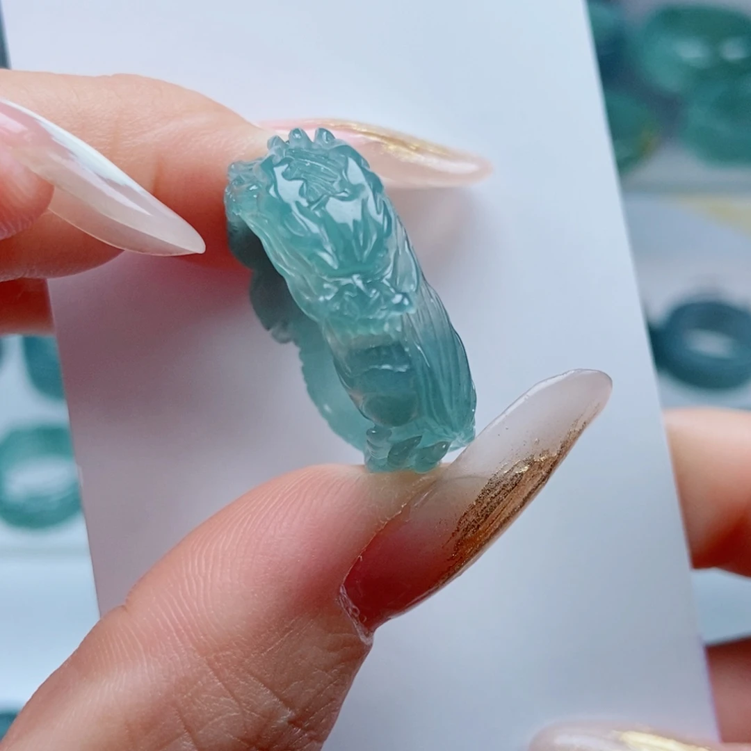 未镶嵌戒指翡翠翡翠