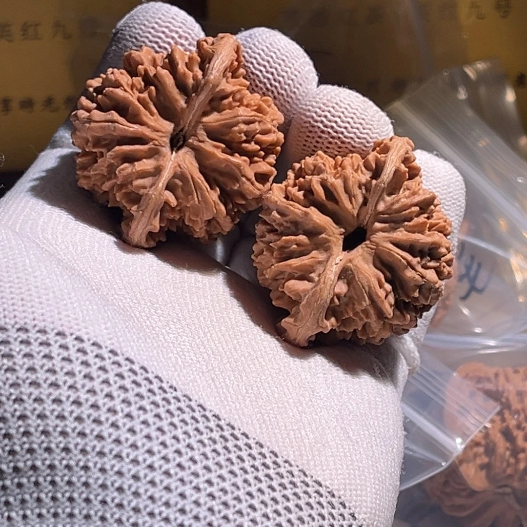 暖***.全品。43全品 星星。色差