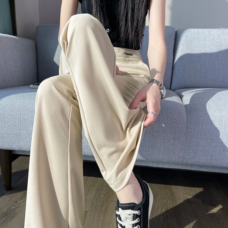 高级感弹力显瘦冰丝休闲微喇裤女夏季薄款2025新款垂感西装喇叭裤