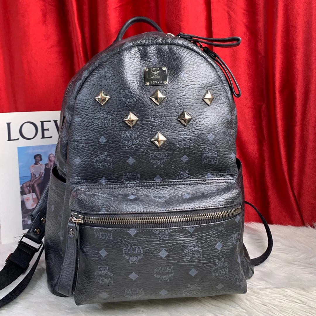 95新 MCM 黑色双肩包/AR09322048/2048