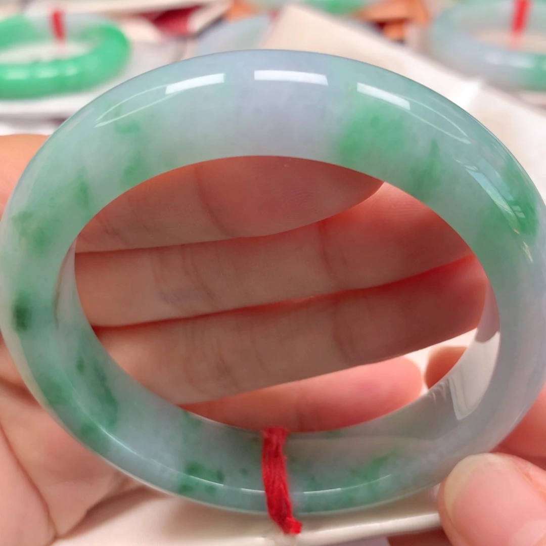 未镶嵌手镯翡翠冰胶绿飘花