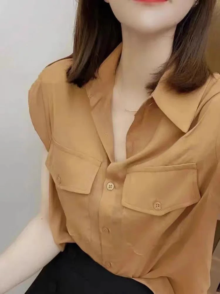 05126-法式翻领无袖衬衫女装2025年夏季文艺高智感通勤上衣