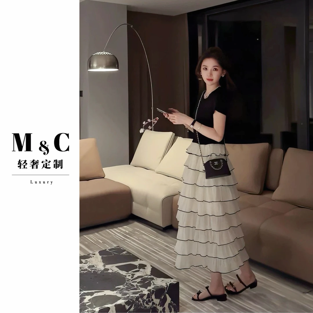 法式小香风精致假两件拼接短袖连衣裙女夏千金名媛气质显瘦蛋糕裙