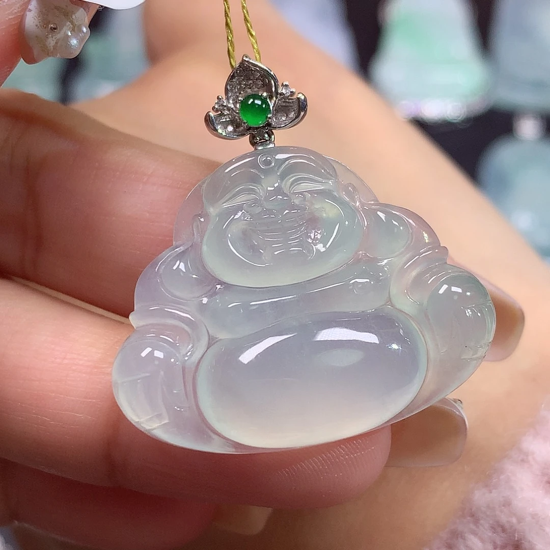 翡翠18K金镶嵌颈饰佛公