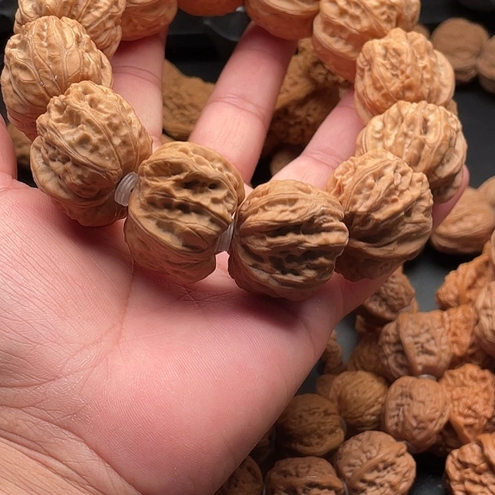 1***8吊坠文玩核桃3门头沟