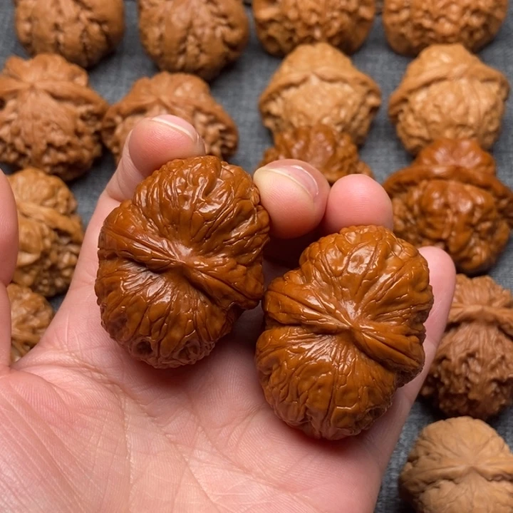 把件文玩核桃元宝43