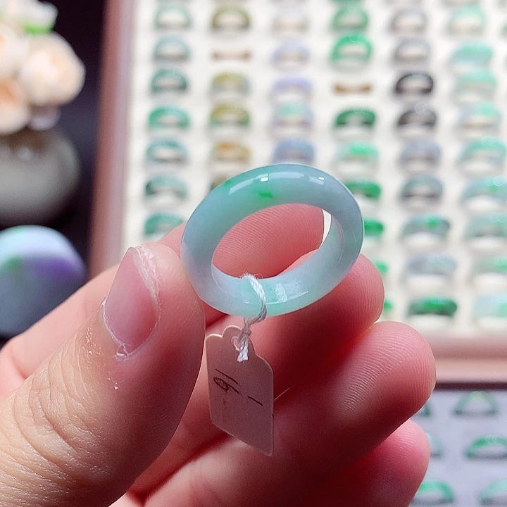 翡翠未镶嵌戒指16号