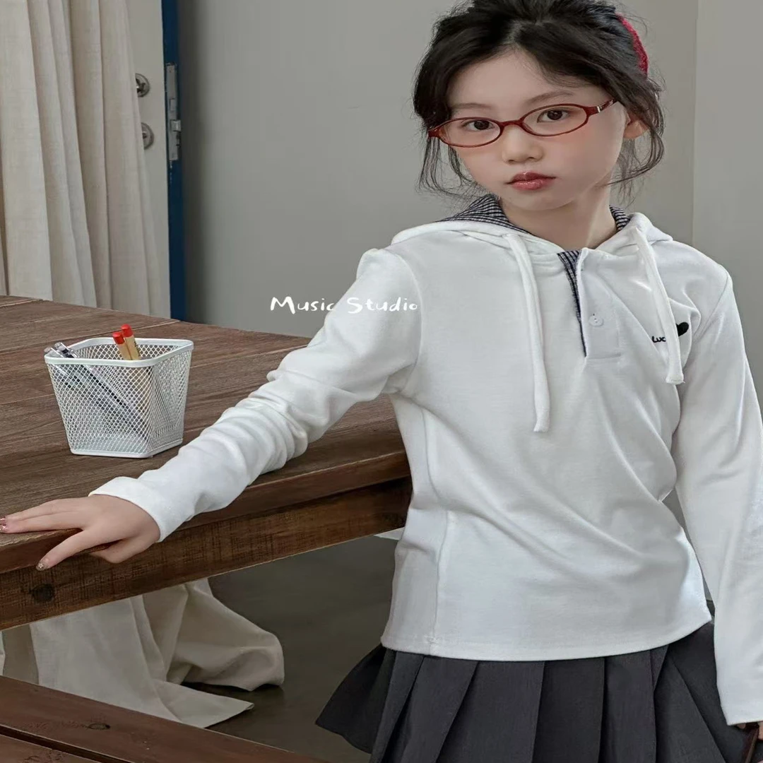 1572儿童格子帽衫