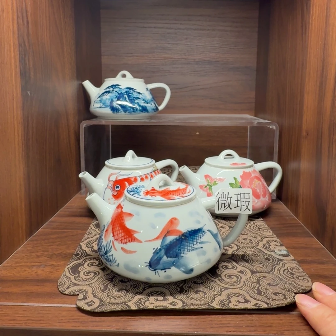 釉下手绘茶具微瑕