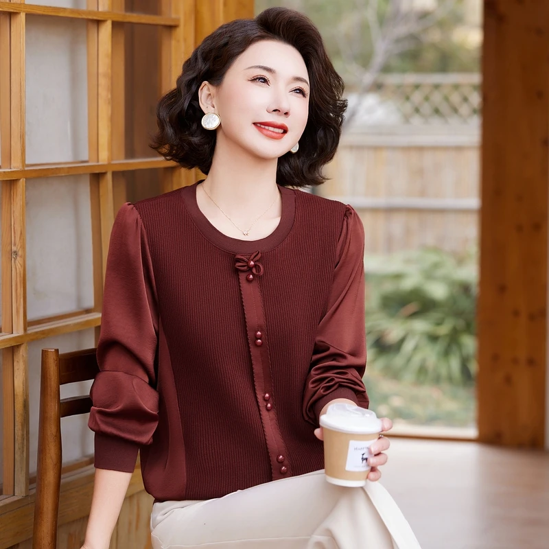 妈妈小衫春秋时尚洋气长袖T恤2025新款中老年女春装针织打底上衣