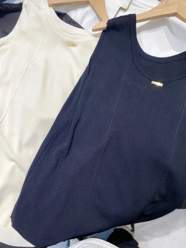 JY背心两色黑白冰线夏季背心