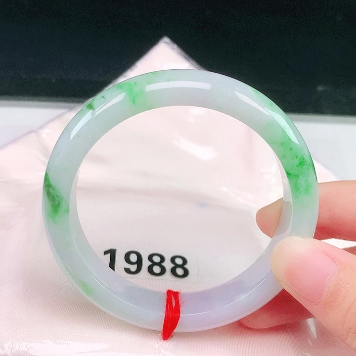 翡翠未镶嵌手镯翡翠手镯