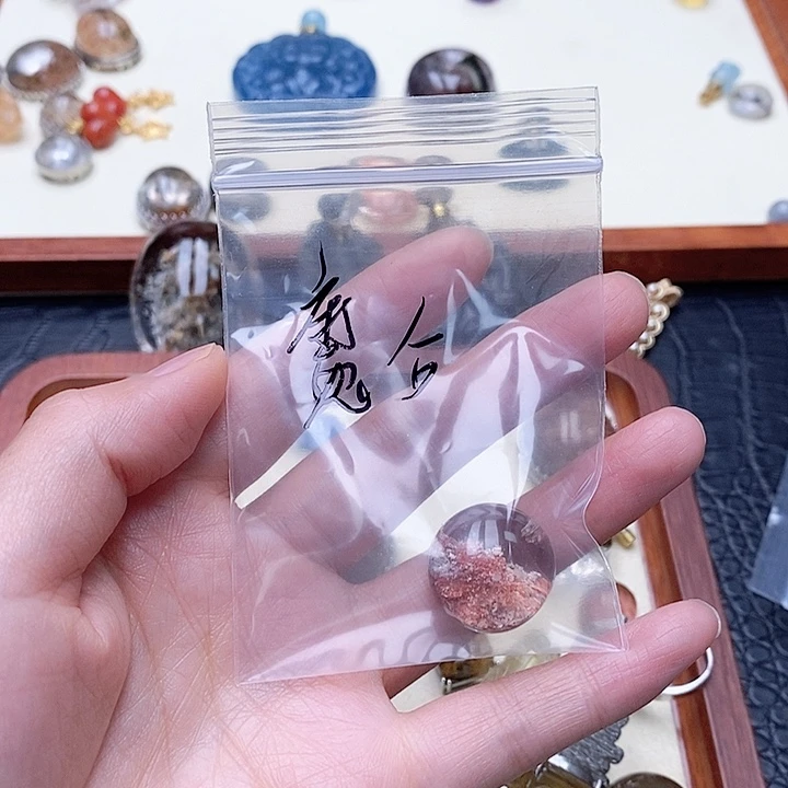 水晶手链未镶嵌?**赋