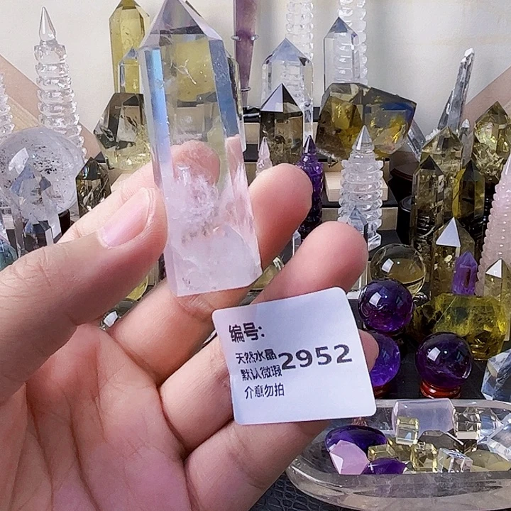 未镶嵌颈饰水晶柱