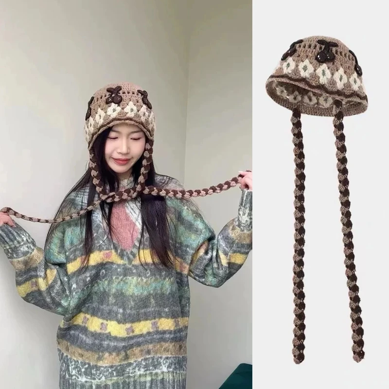 2025冬季设计师新款动感樱桃手钩复古渔夫帽毛线帽子
