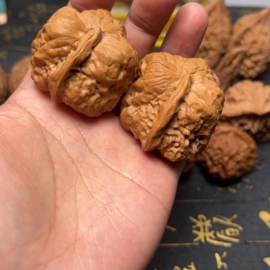 37尺哈码头文玩把件