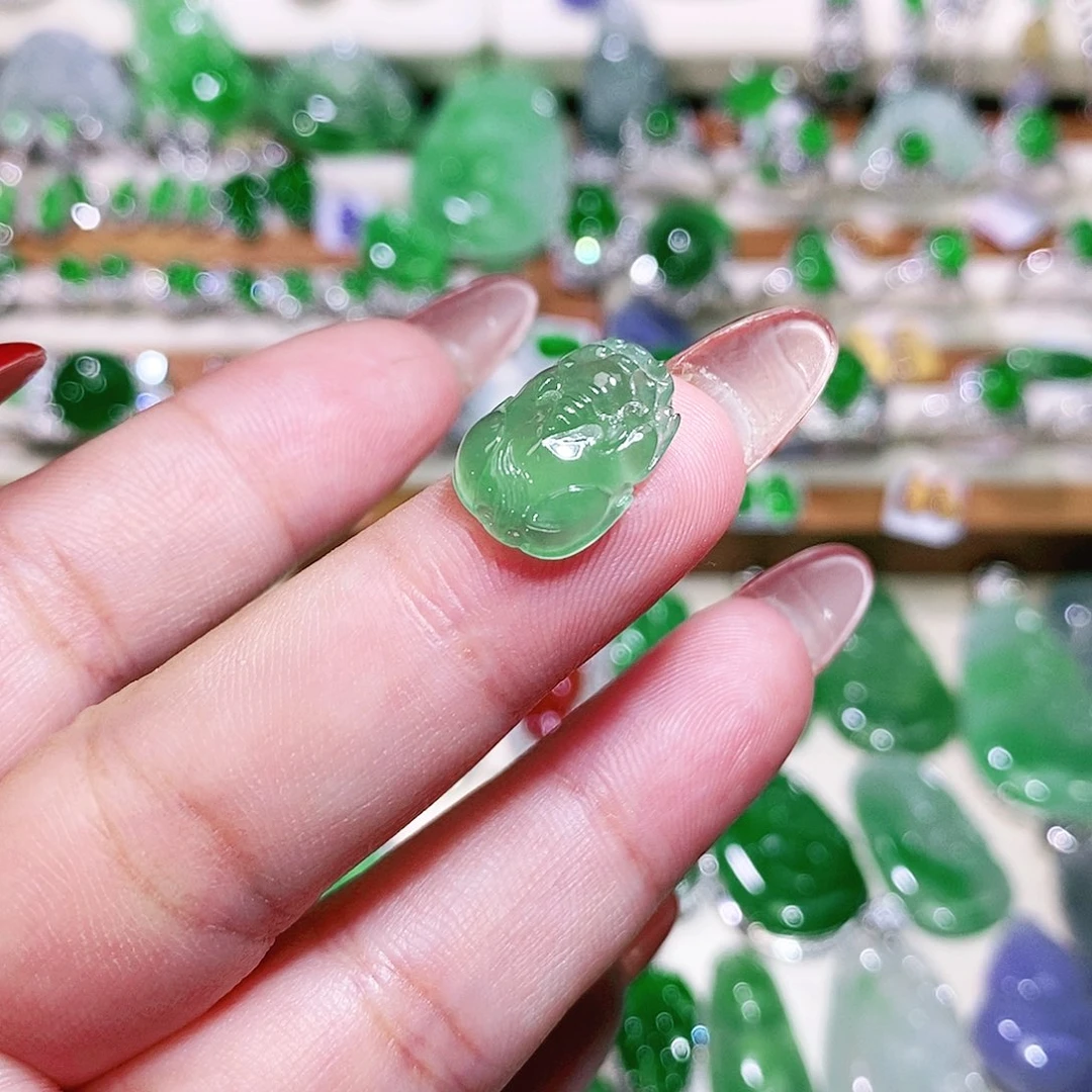 【闪购商品】未镶嵌挂件翡翠裸石