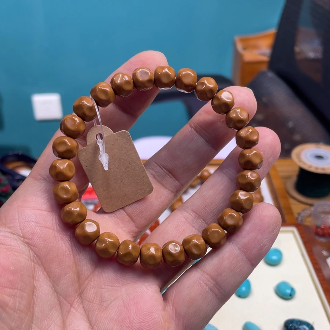 金****猴头核桃手串奶酪款