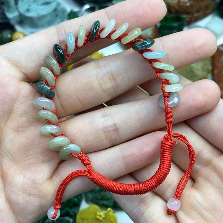 颈饰未镶嵌翡翠吊坠