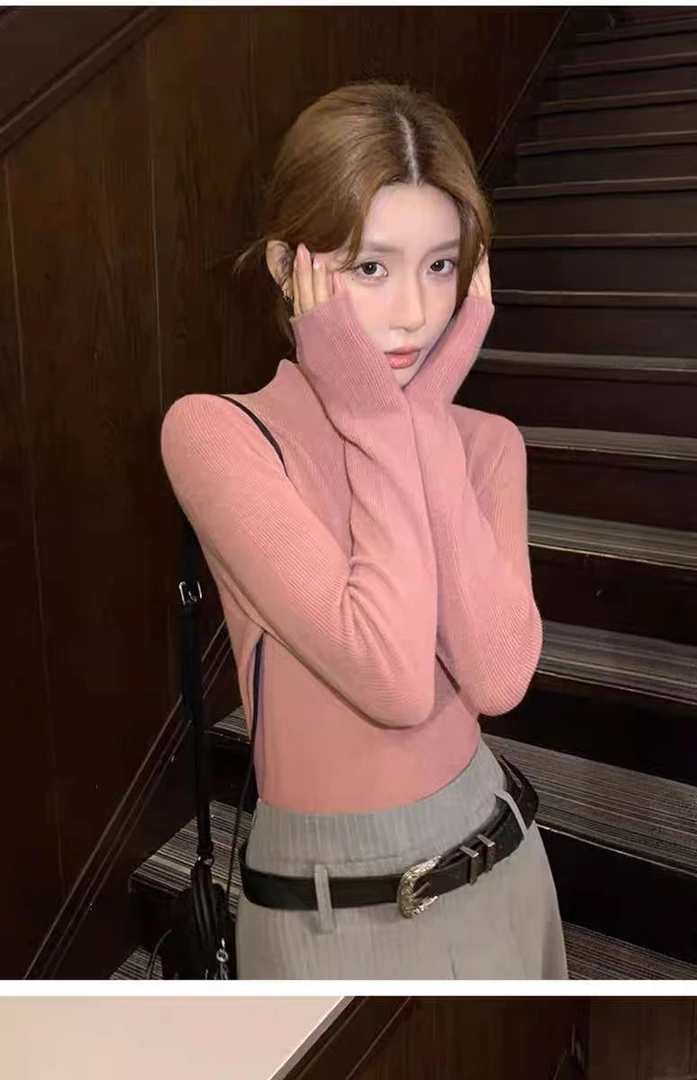 9213-1三炫新款设计高级感半高领纯色打底衫