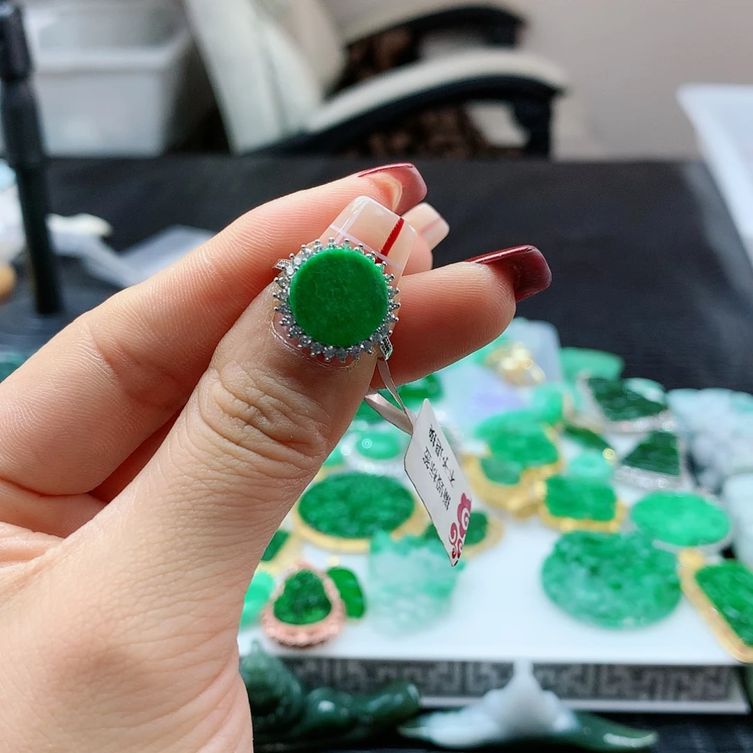 【闪购商品】翡翠戒指银S925镶嵌，