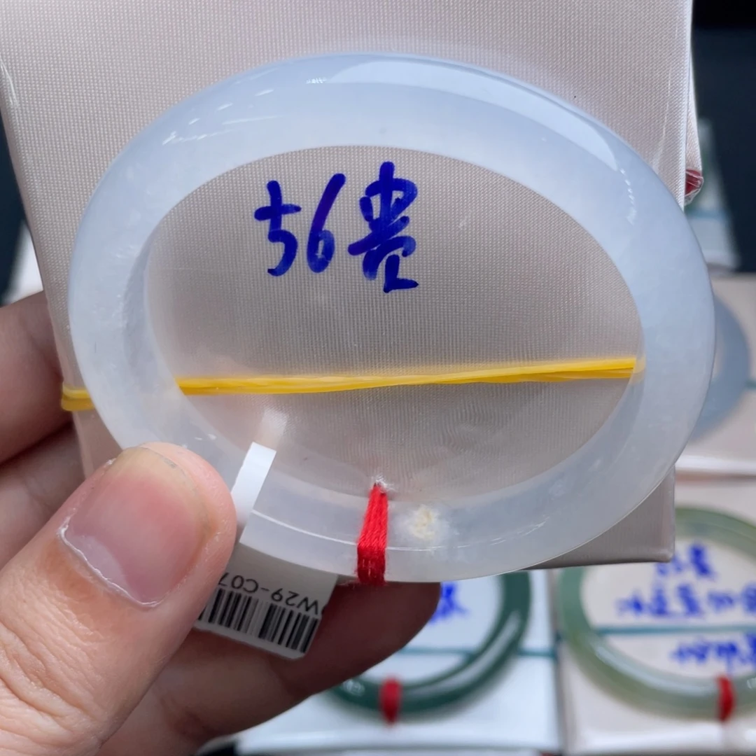 翡翠未镶嵌手镯翡翠手镯37