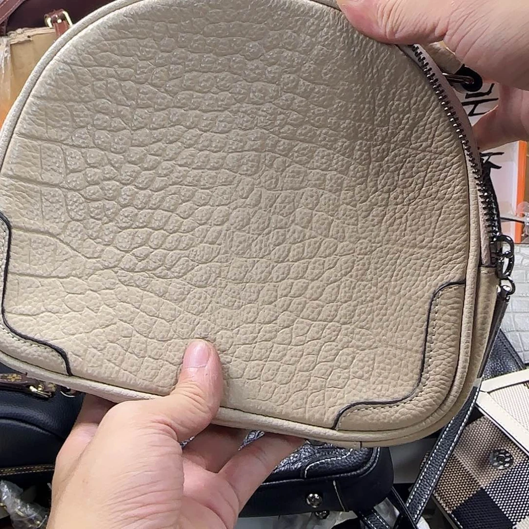 黄牛皮（革）头层牛皮山羊皮（革）