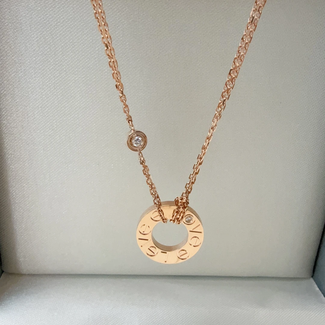 18k金实心小饼天然钻石项链 玫瑰金色 时尚 百搭 经典