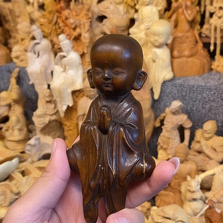 黄杨木黄杨木小叶瑕疵和尚