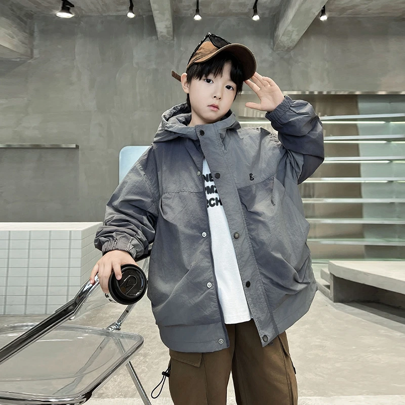 儿童装男童秋装外套春秋款2025新款男孩大童帅气工装秋季冲锋衣潮