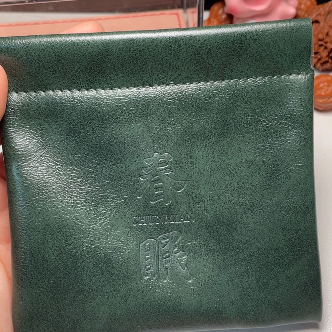 文玩核桃把件墨绿