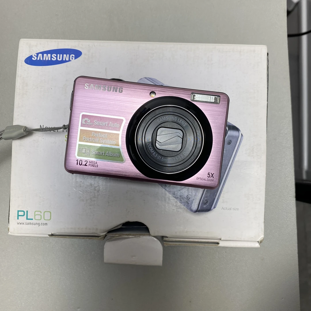 95新 Samsung/三星 三星PL60带原盒1000万像素5倍变焦数码ccd