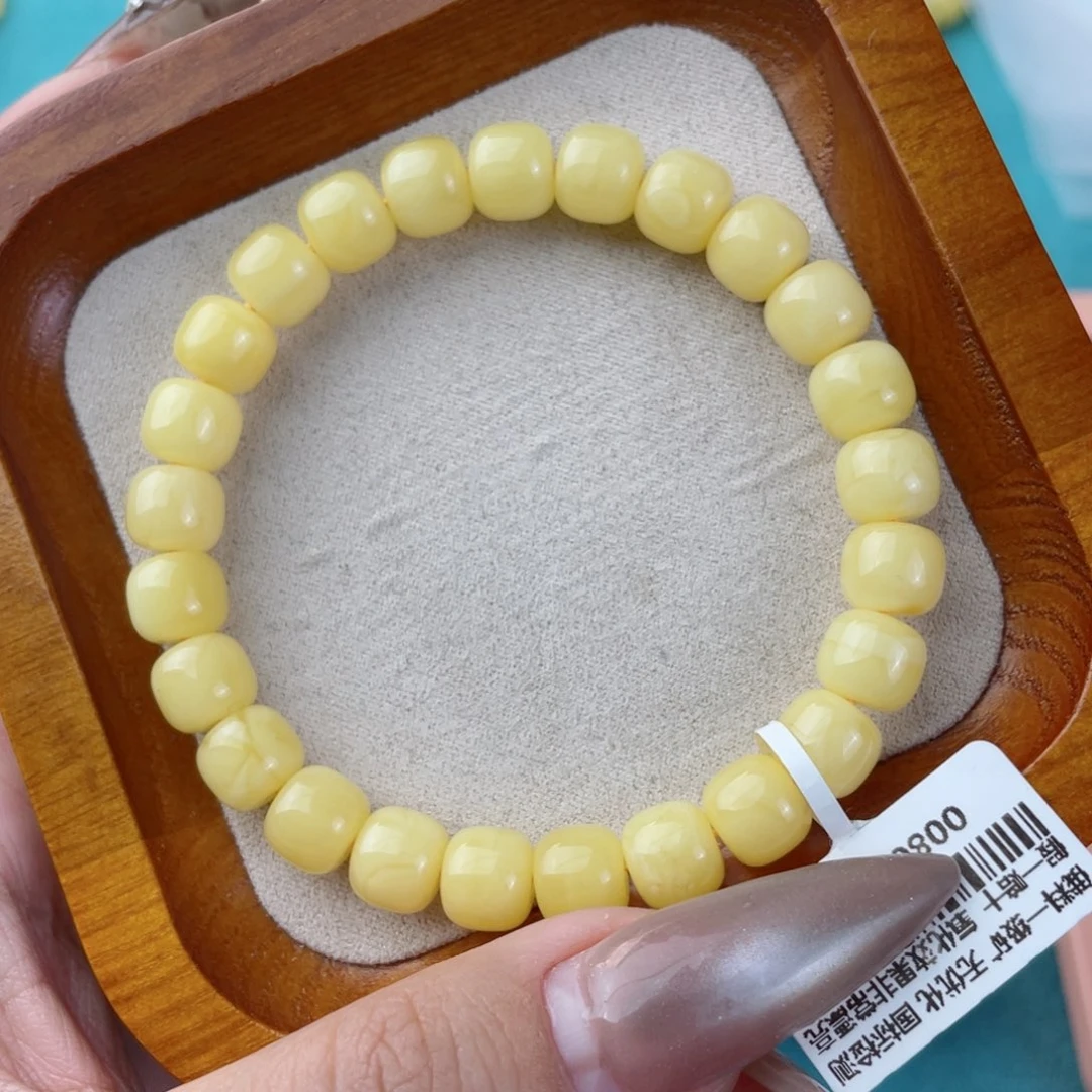 蜜蜡裸石未镶嵌蜜蜡