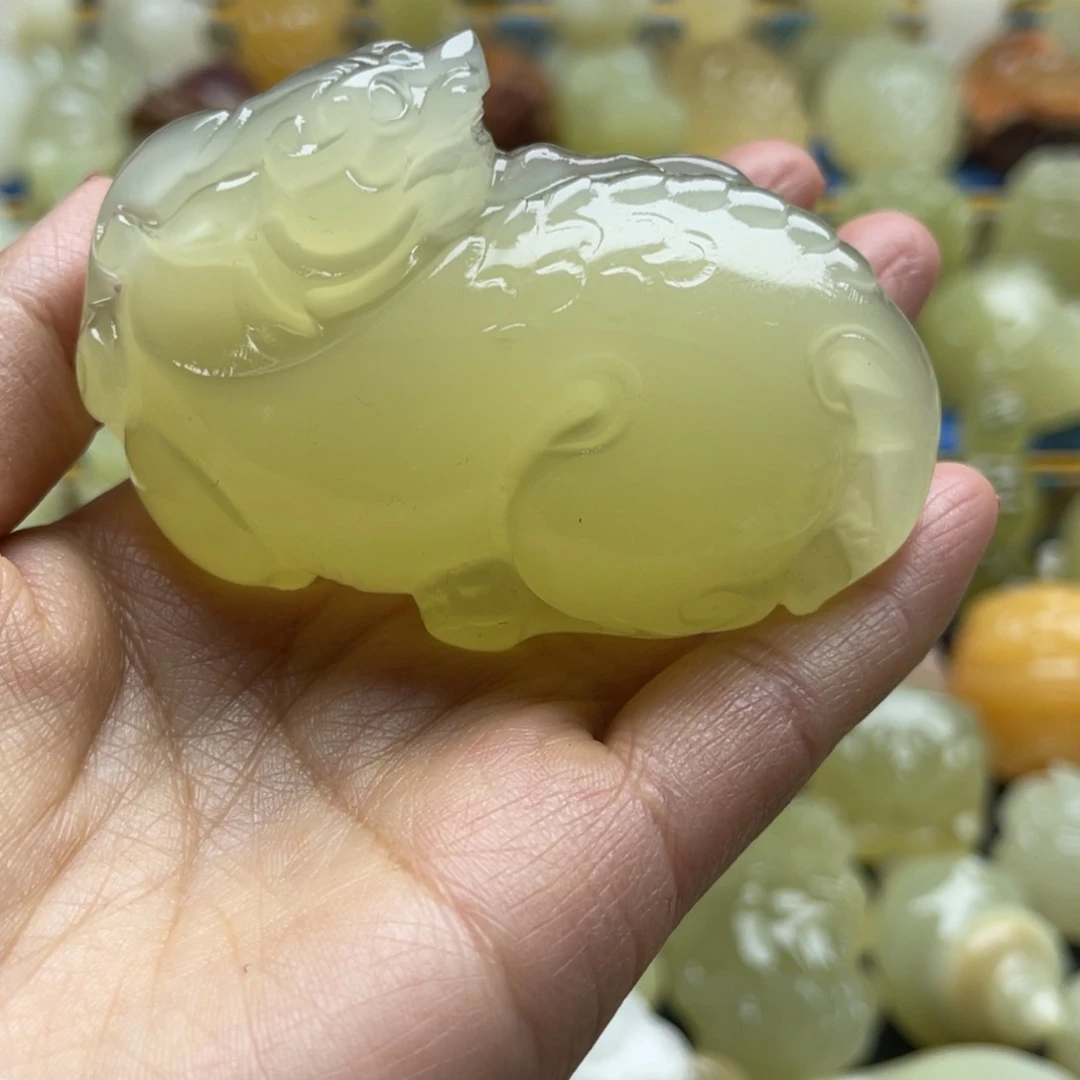三***好天然雕刻桌面小摆件