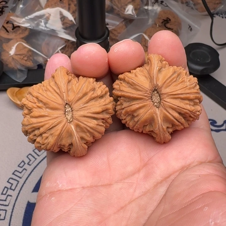 把件桃核山地磨盘43+尺26