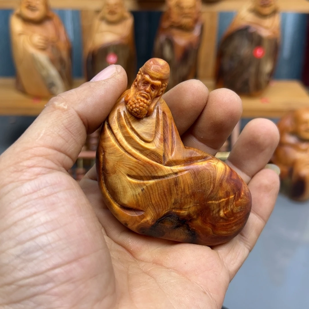 芽****木崖柏木摆件手把件