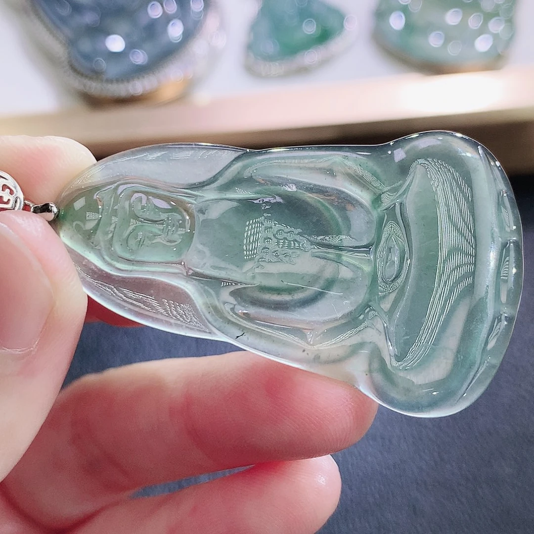 翡翠未镶嵌挂件翡翠