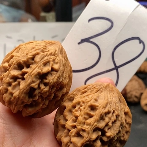 吊坠桃核42全品大姑石