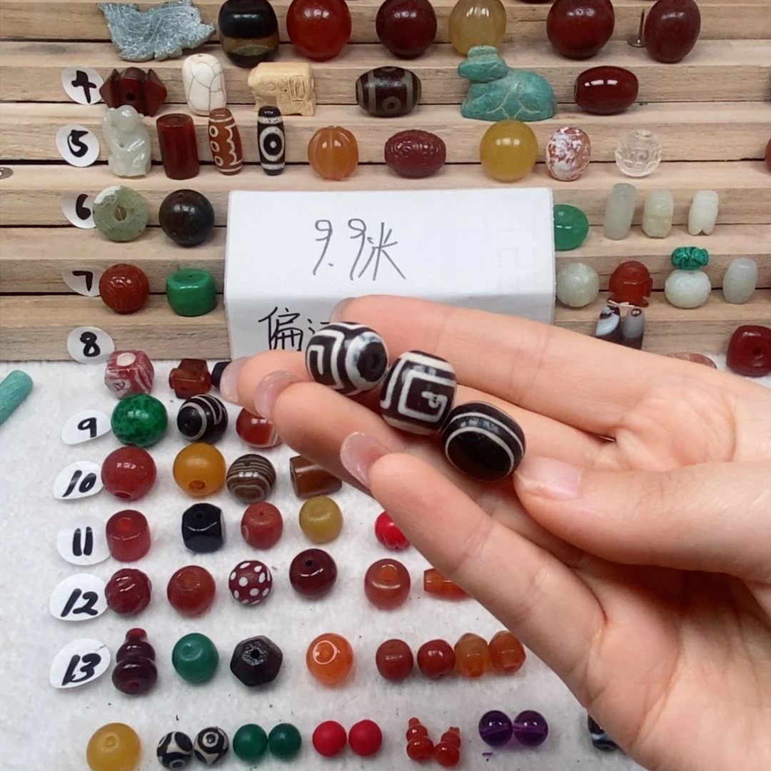 未镶嵌颈饰玛瑙/玉髓杜*生