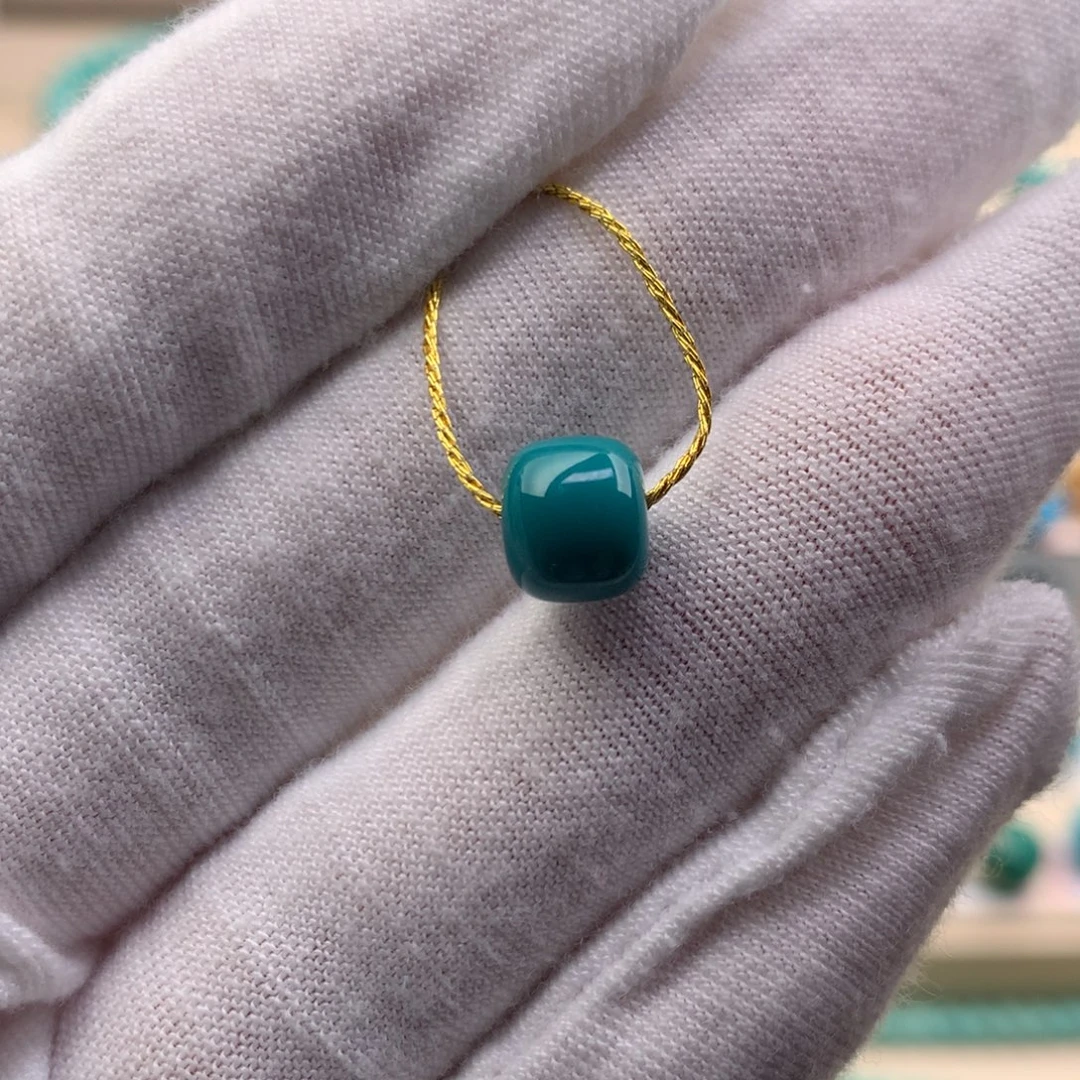 绿松石未镶嵌珠宝奇石7.8*6.6