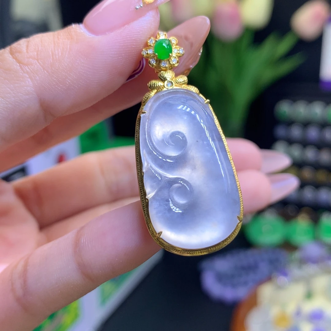 翡翠颈饰18K金镶嵌天然