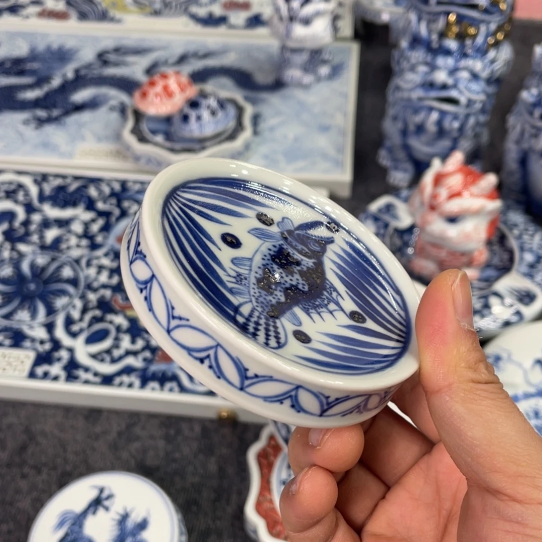 景德镇陶瓷手工手绘