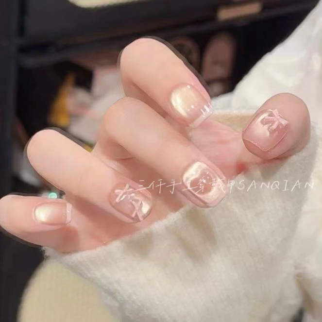 【又见你】三仟手工穿戴甲 蝴蝶结爱心猫眼手绘法式美甲 千金幼态款