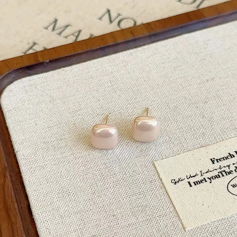925银仿珍珠耳饰 MlRA  小方糖香槟粉珍珠耳钉 0312