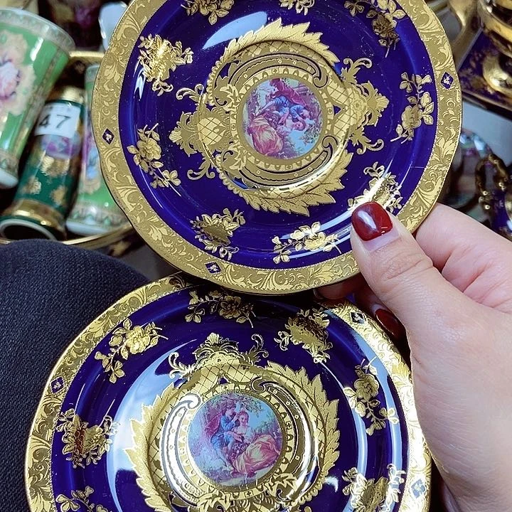 碗微瑕2只…………………………………