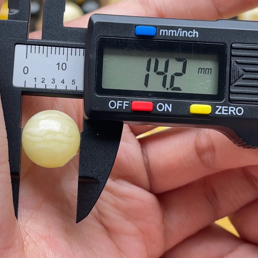 琥珀未镶嵌裸石蜜蜡圆珠微瑕静