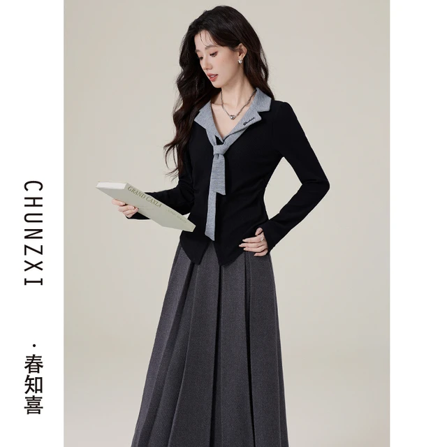 春知喜韩系穿搭气质套装高级感假两件别致上衣半身裙两件套女春秋