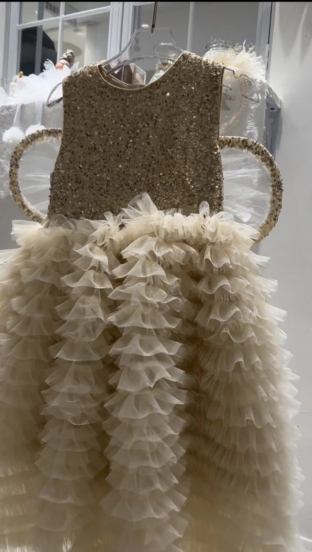 2025春夏亮片奢华无袖蕾丝蛋糕背心裙气质公主