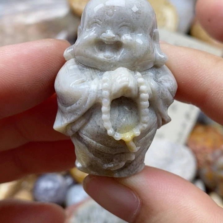 硅化珊瑚（珊瑚玉）未镶嵌颈饰
