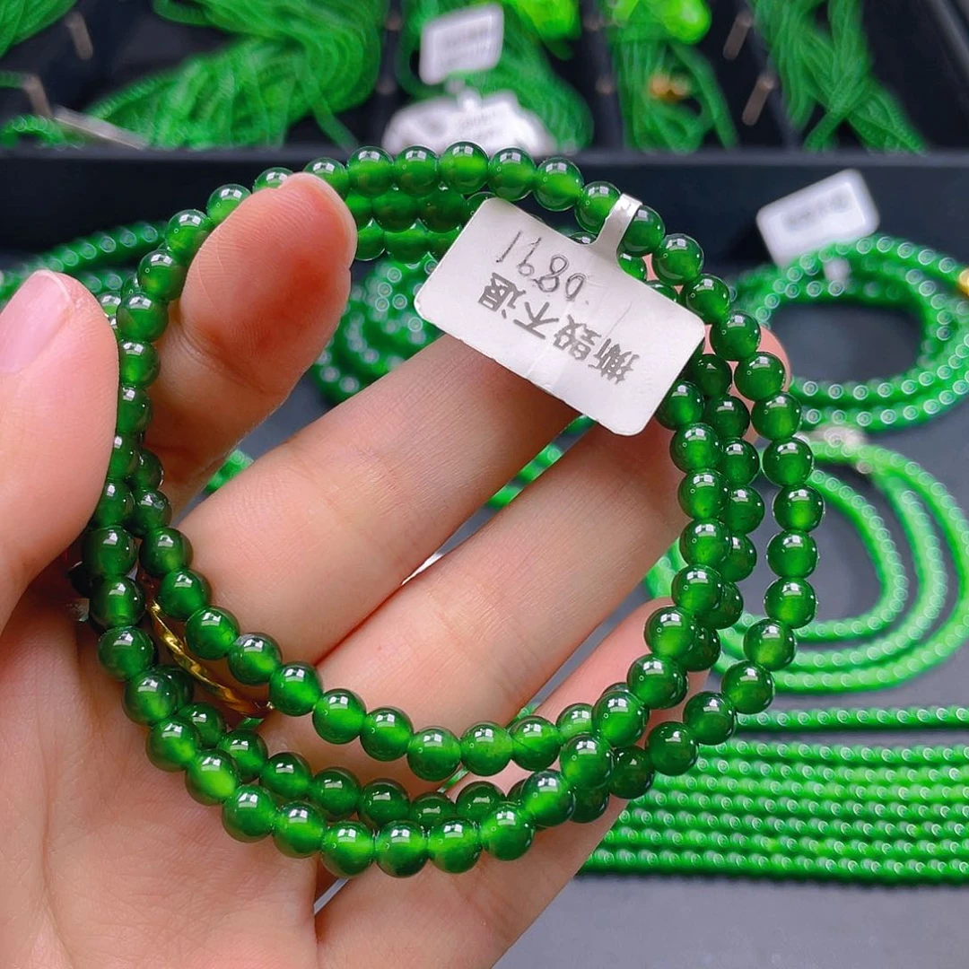 翡翠未镶嵌颈饰8888888